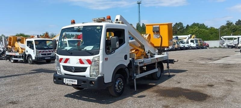 Renault Maxity Multitel MX200 - 20 m - Autoplošina: obrázek 2 Renault Maxity Multitel MX200 - 20 m - Autoplošina: obrázek 2