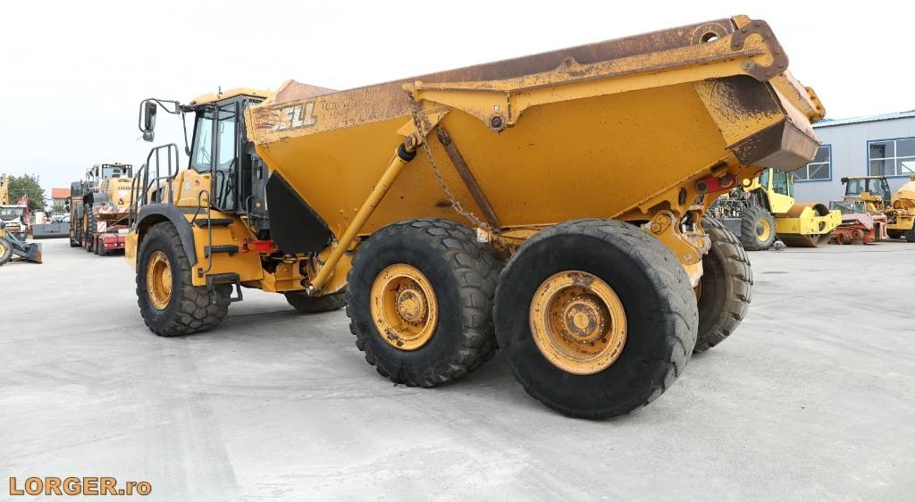 Bell B 30 E - Kloubový sklápěč: obrázek 2 Bell B 30 E - Kloubový sklápěč: obrázek 2