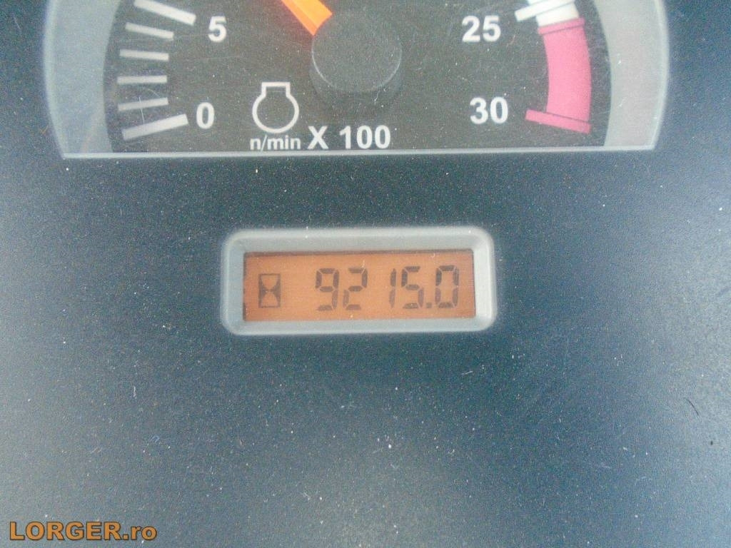 Rýpadlo-nakladač CAT 432 F: obrázek 11