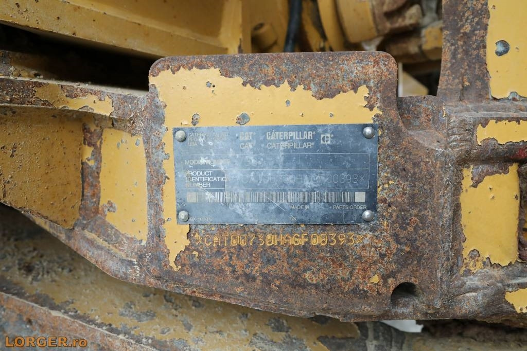 Kloubový sklápěč CAT 730: obrázek 14