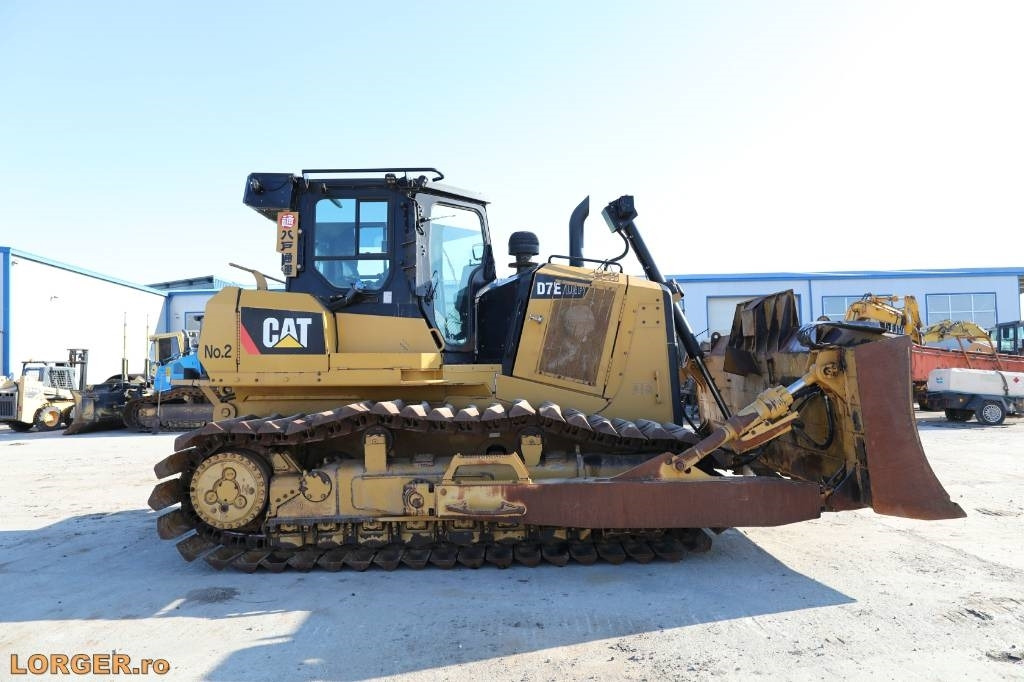 CAT D 7 E LGP - Buldozer: obrázek 1 CAT D 7 E LGP - Buldozer: obrázek 1