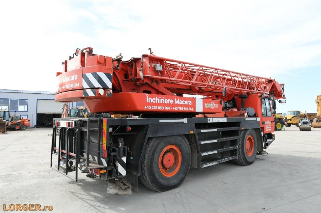 Grove GMK 2035 - Univerzální autojeřáb: obrázek 3 Grove GMK 2035 - Univerzální autojeřáb: obrázek 3