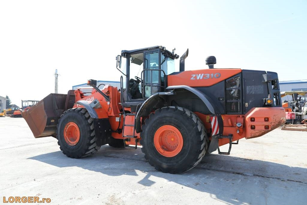 Hitachi ZW 310-5B - Kolový nakladač: obrázek 5 Hitachi ZW 310-5B - Kolový nakladač: obrázek 5
