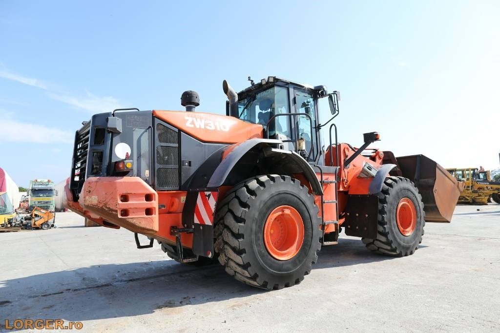 Hitachi ZW 310-5B - Kolový nakladač: obrázek 3 Hitachi ZW 310-5B - Kolový nakladač: obrázek 3