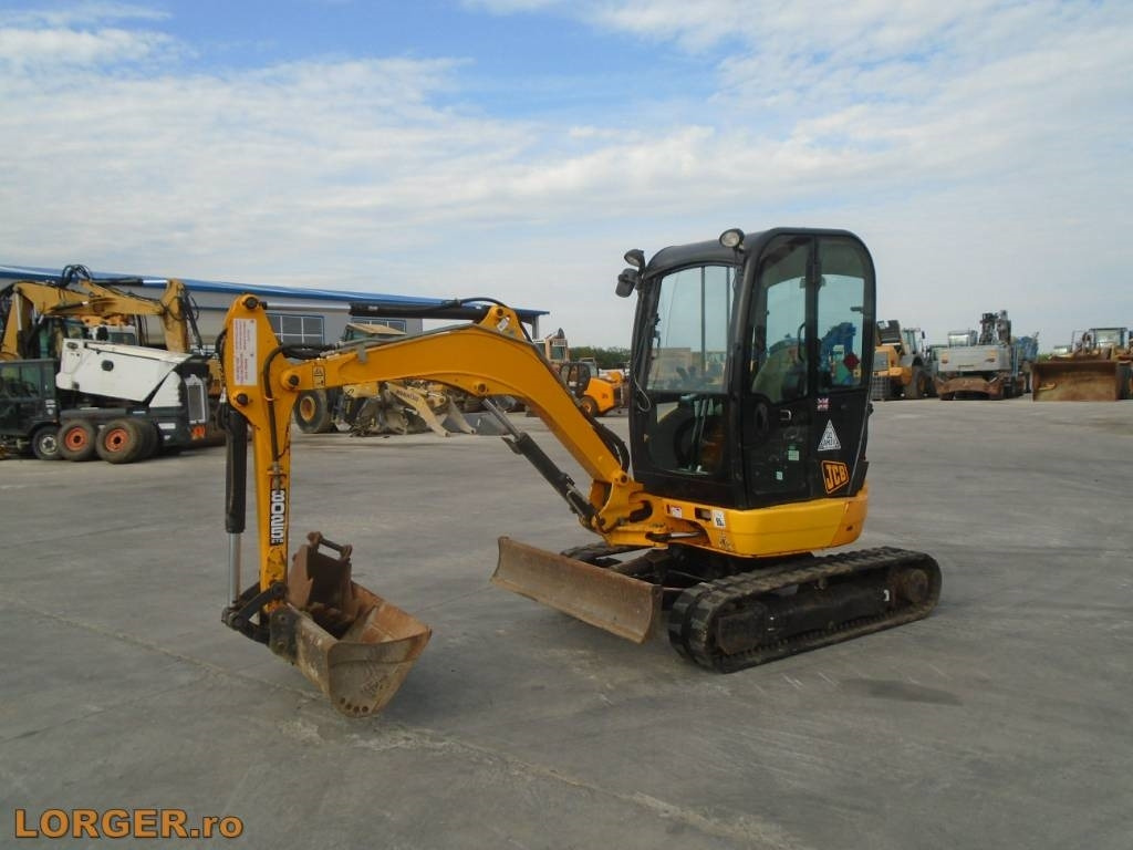 JCB 8025 ZTS - Mini rýpadlo: obrázek 1 JCB 8025 ZTS - Mini rýpadlo: obrázek 1