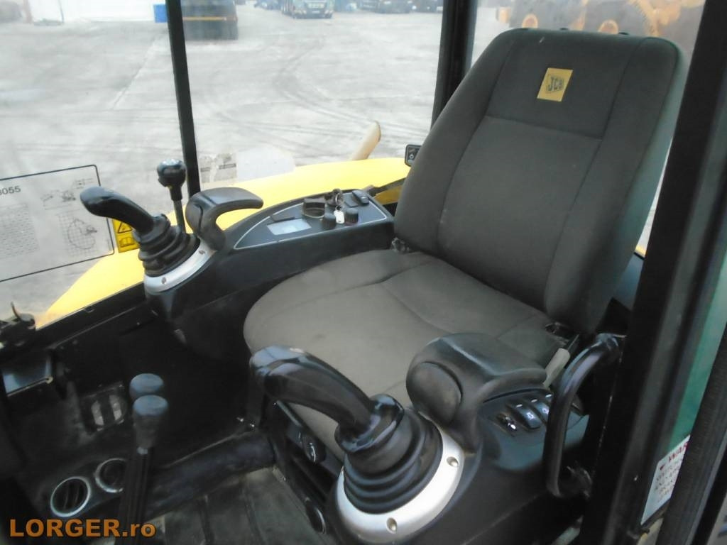 Mini rýpadlo JCB 8055 RTS: obrázek 8