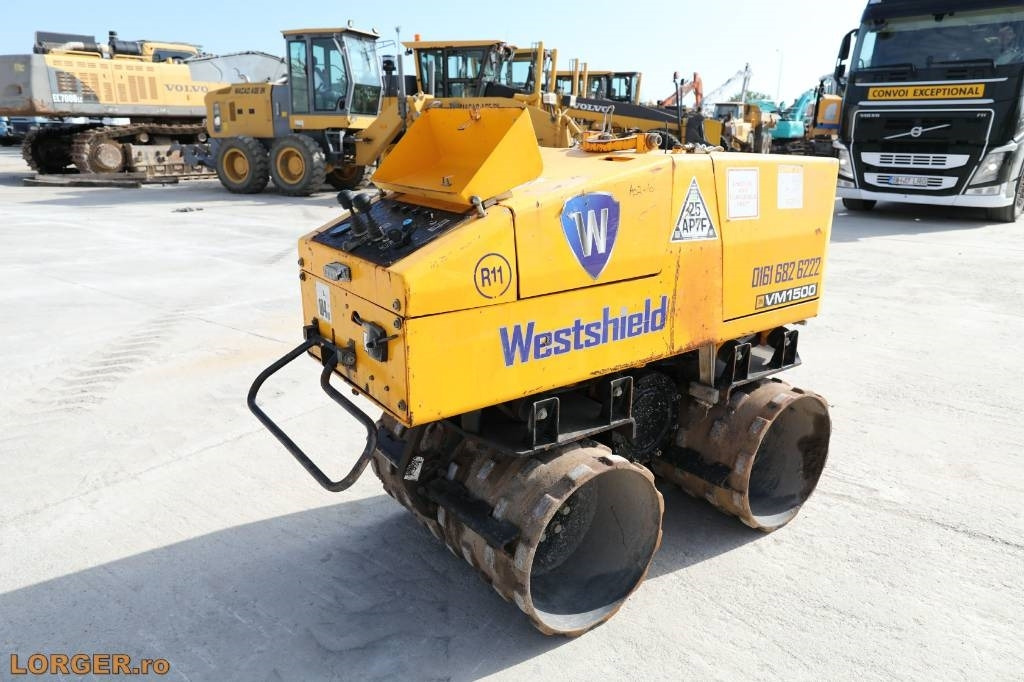JCB VM 1500 - Silniční válec: obrázek 2 JCB VM 1500 - Silniční válec: obrázek 2