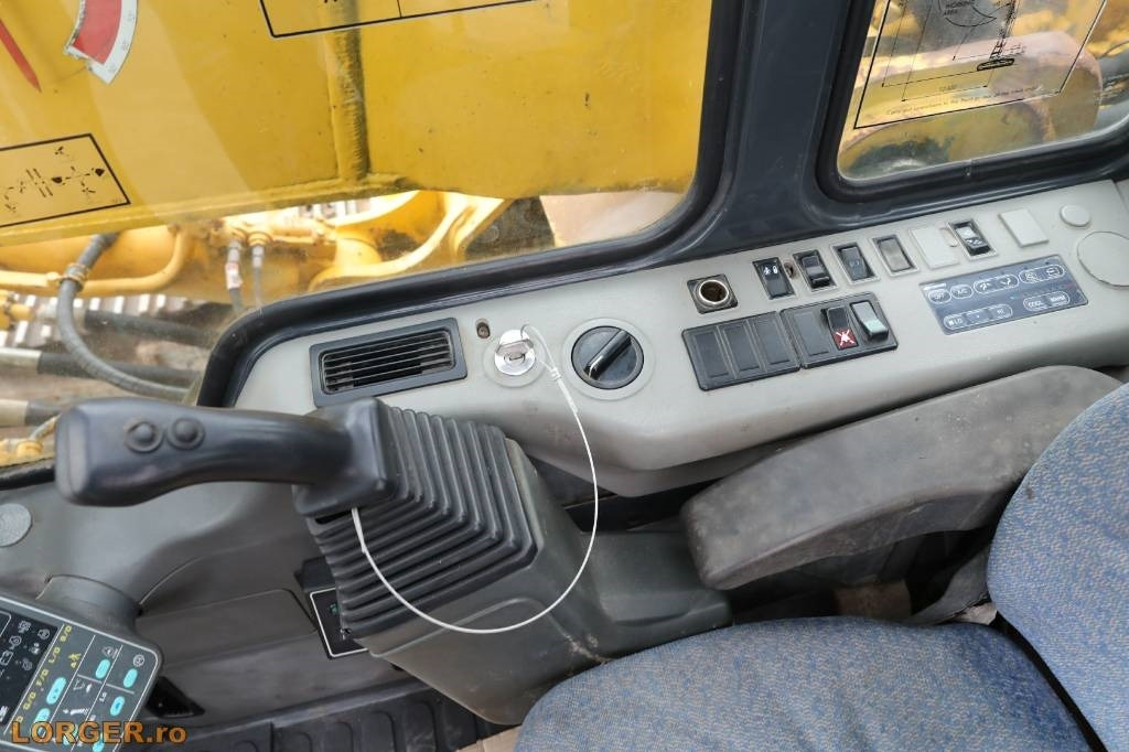 Demoliční bagr Komatsu PC 340 LC-6K Demolare*: obrázek 17