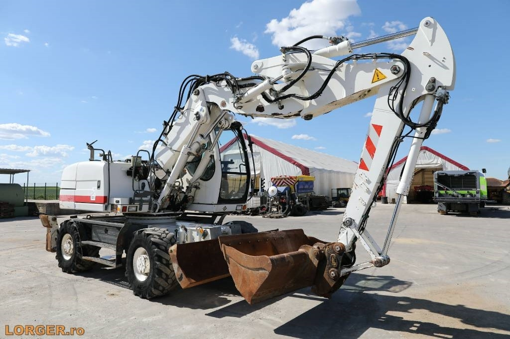 Liebherr A 314 - Kolesové rýpadlo: obrázek 4 Liebherr A 314 - Kolesové rýpadlo: obrázek 4