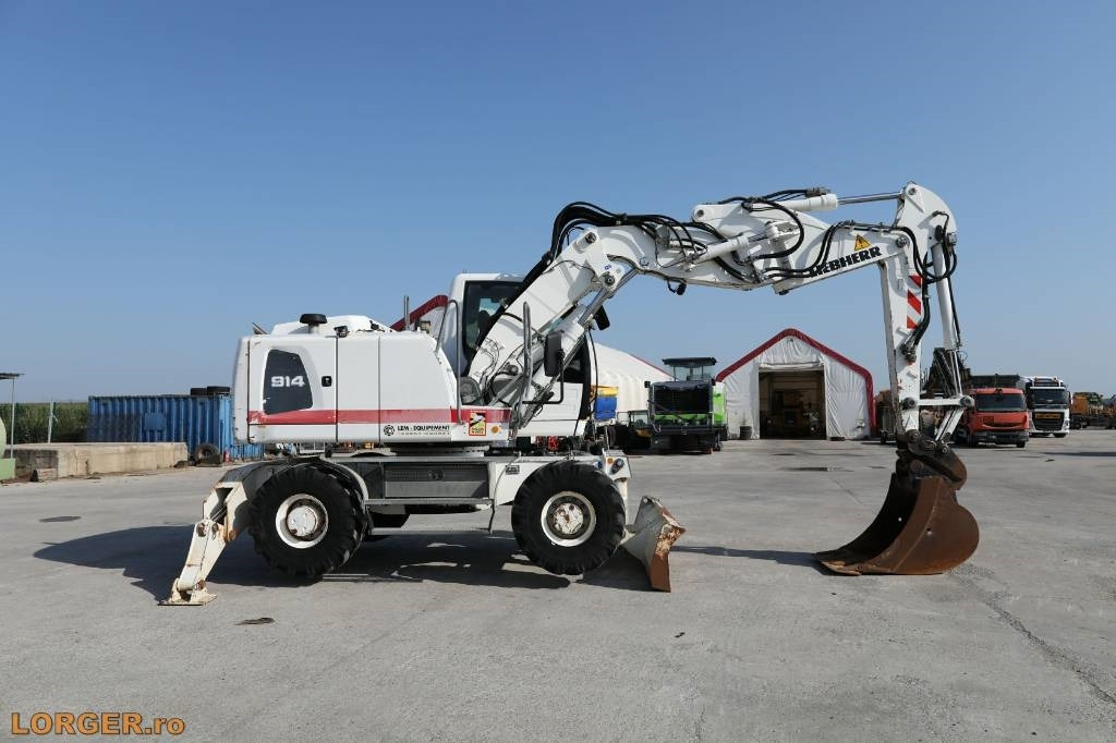Liebherr A 914 - Kolesové rýpadlo: obrázek 5 Liebherr A 914 - Kolesové rýpadlo: obrázek 5