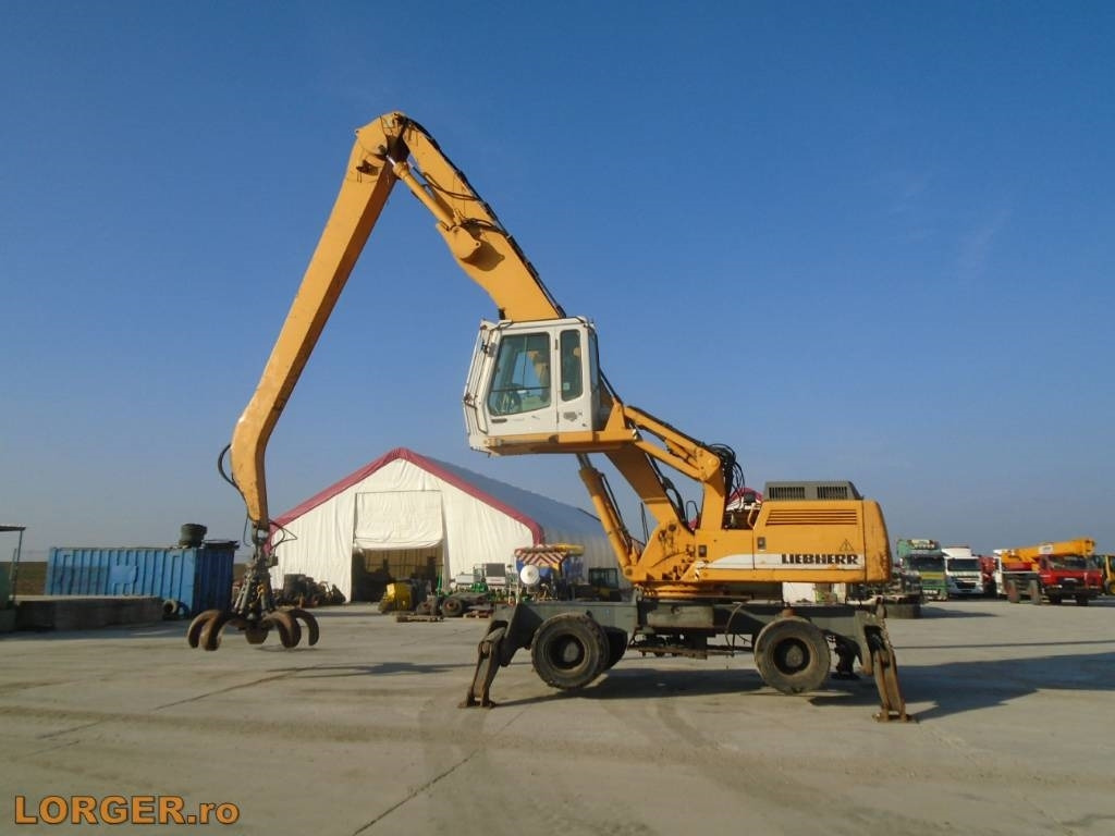 Liebherr A 934 B - Překládkové rypadlo: obrázek 2 Liebherr A 934 B - Překládkové rypadlo: obrázek 2