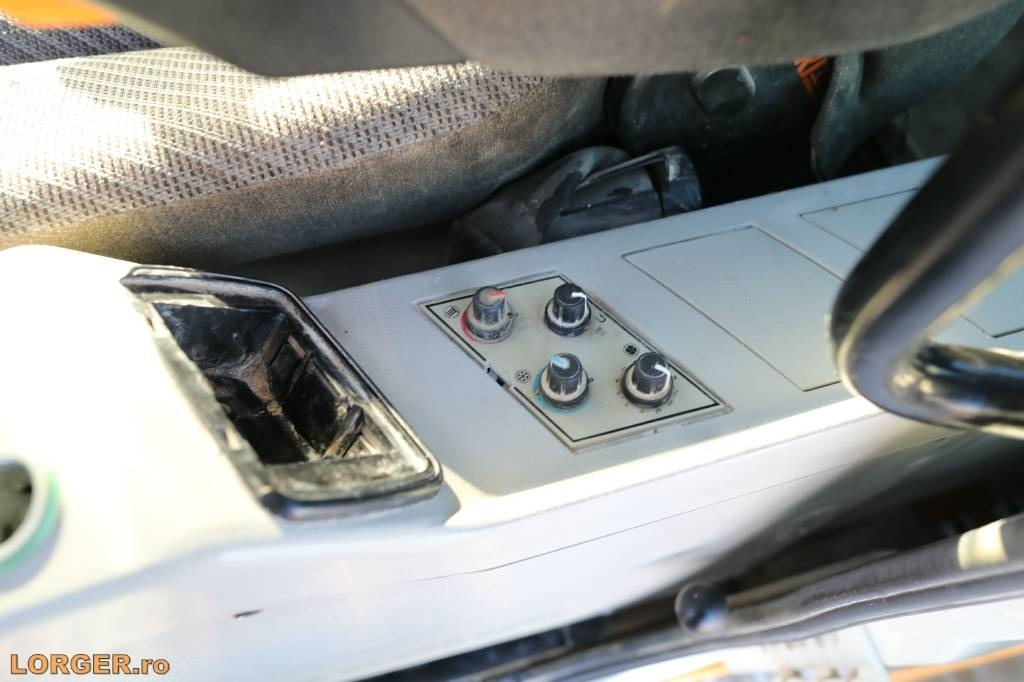 Pásové rýpadlo Liebherr R 954 B HD: obrázek 15 Pásové rýpadlo Liebherr R 954 B HD: obrázek 15