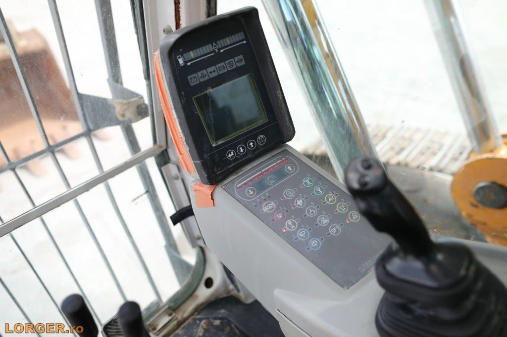 Pásové rýpadlo Liebherr R 954 B: obrázek 13