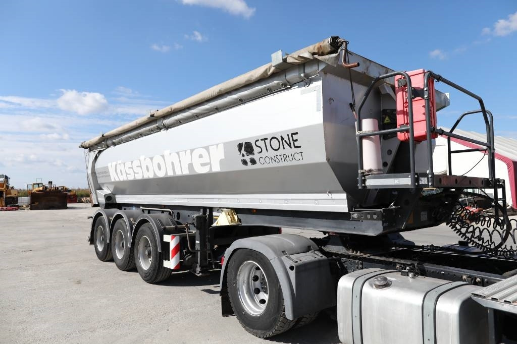 MAN TGS 18.440 4x2 BLS-TS Truck + Kässbohrer DL 3 Tipp - Tahač: obrázek 3 MAN TGS 18.440 4x2 BLS-TS Truck + Kässbohrer DL 3 Tipp - Tahač: obrázek 3