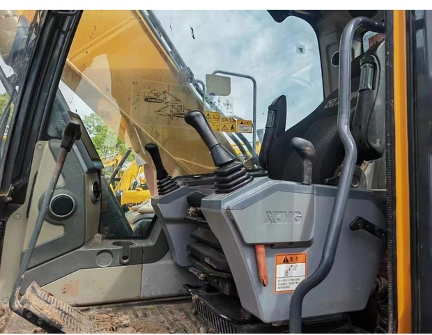 2019 XCMG XE200DA - Pásové rýpadlo: obrázek 4 2019 XCMG XE200DA - Pásové rýpadlo: obrázek 4