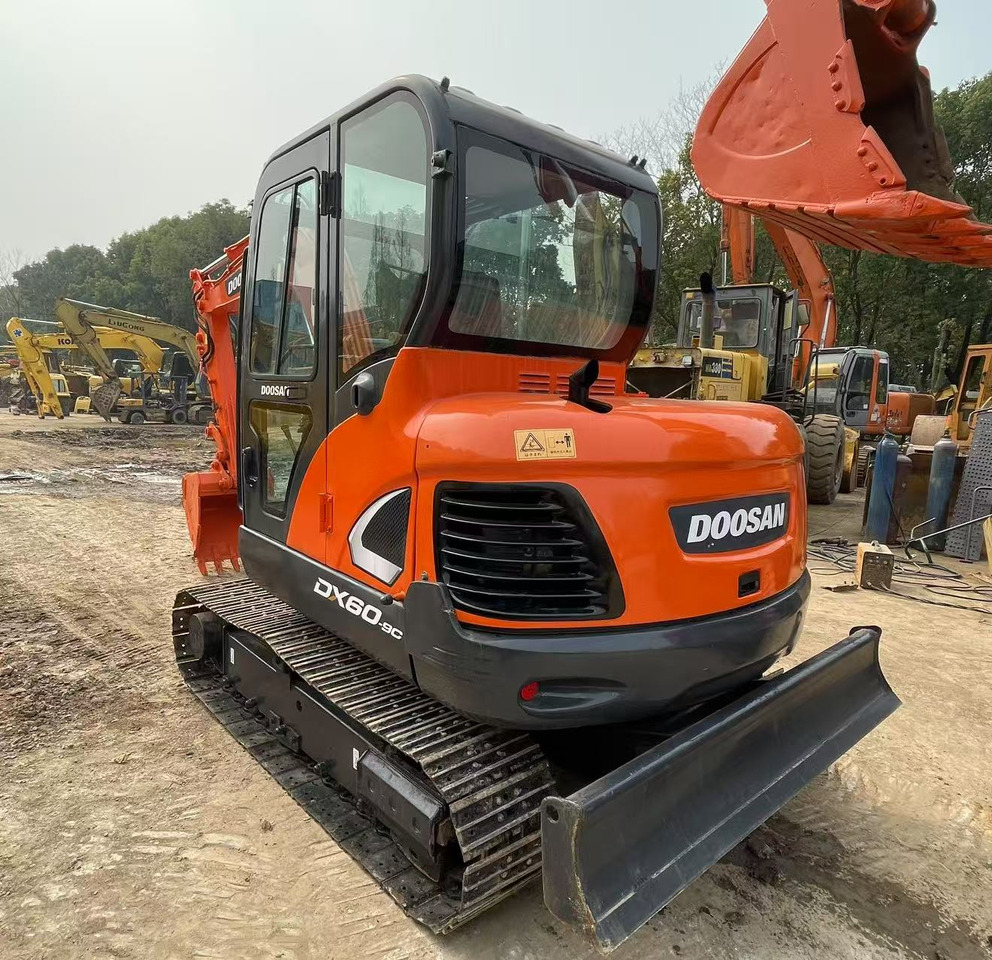 Doosan dx60-9 - Rýpadlo: obrázek 2 Doosan dx60-9 - Rýpadlo: obrázek 2