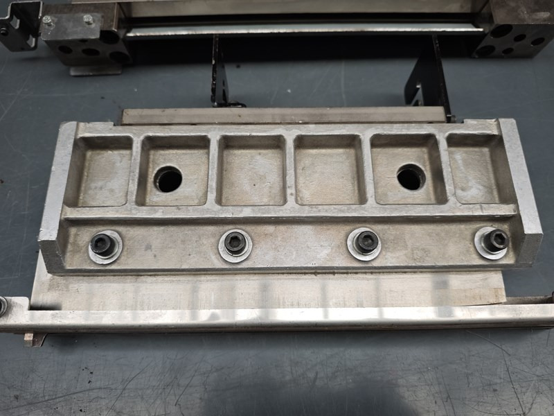 Duplo DKT-G - Tiskařský stroj: obrázek 3 Duplo DKT-G - Tiskařský stroj: obrázek 3