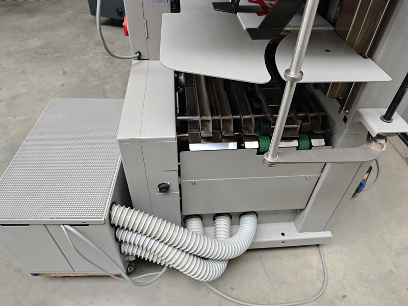 Horizon VAC-60Ha | 2006 - Tiskařský stroj: obrázek 4 Horizon VAC-60Ha | 2006 - Tiskařský stroj: obrázek 4