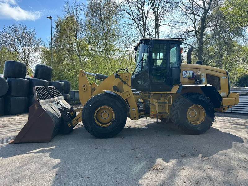 Cat 930M new tires! - Kolový nakladač: obrázek 2 Cat 930M new tires! - Kolový nakladač: obrázek 2