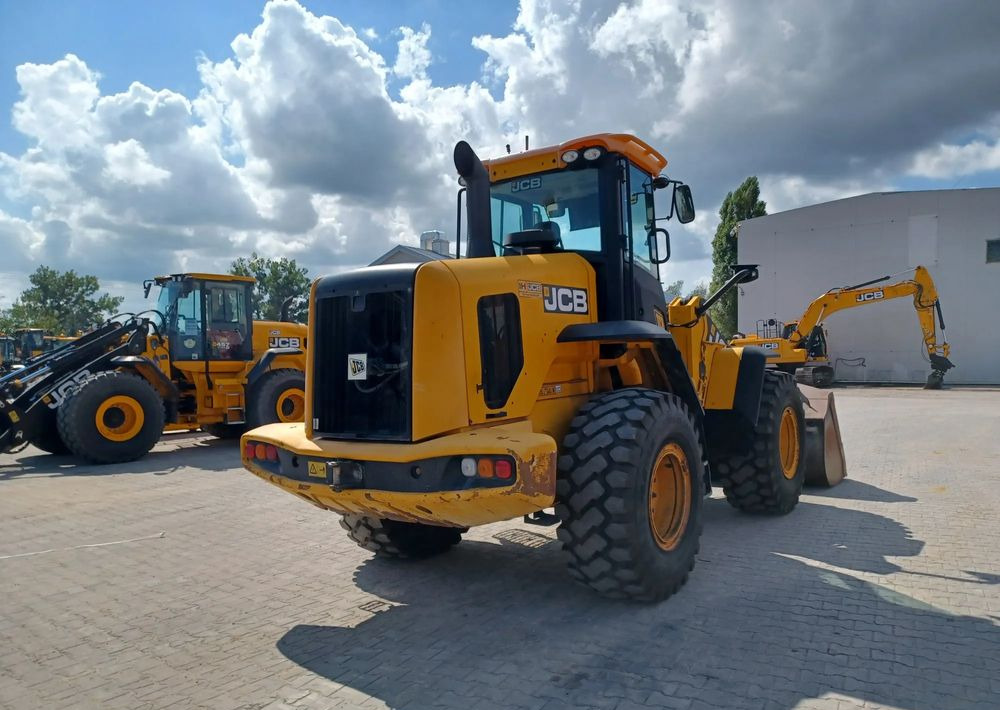 Kolový nakladač JCB 437ZX: obrázek 6