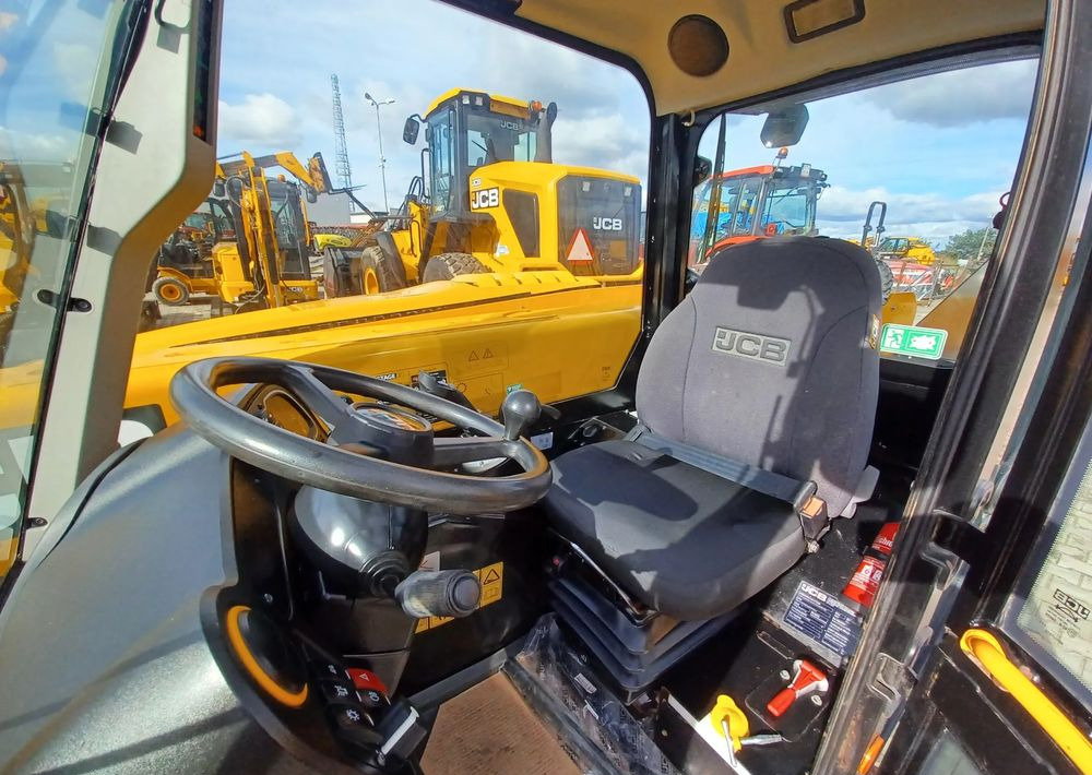 Teleskopický manipulátor JCB 525-60 Agri Plus: obrázek 12