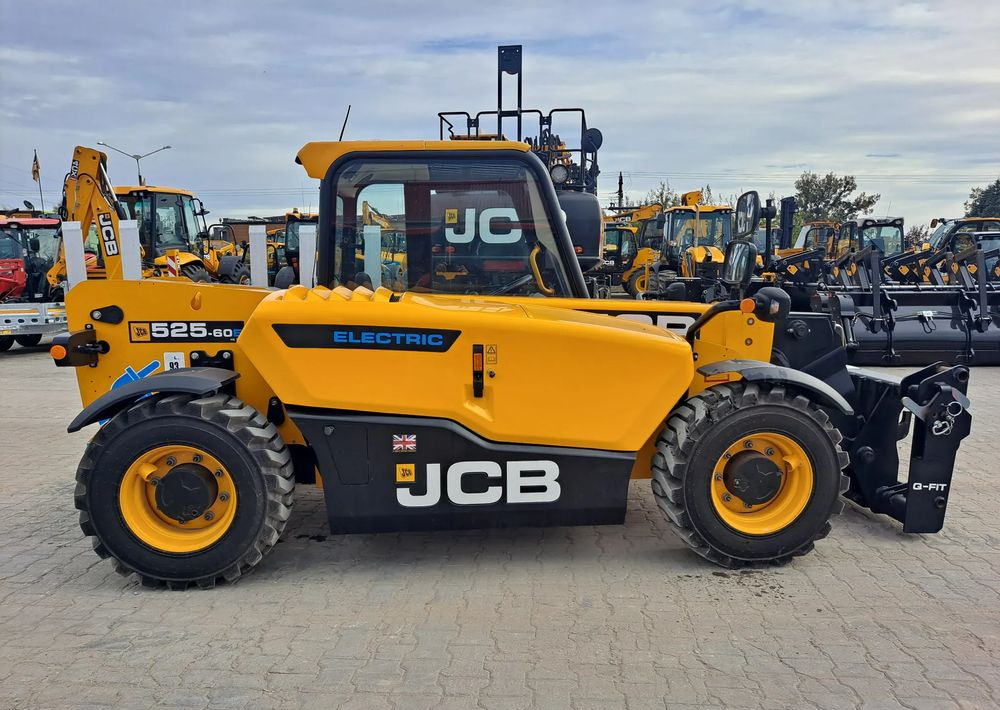 JCB 525-60E - Teleskopický manipulátor: obrázek 3 JCB 525-60E - Teleskopický manipulátor: obrázek 3
