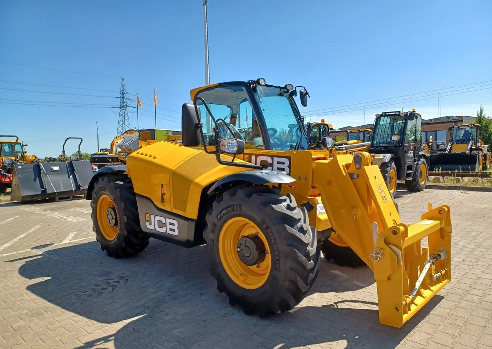JCB 531-70 - Teleskopický manipulátor: obrázek 3 JCB 531-70 - Teleskopický manipulátor: obrázek 3