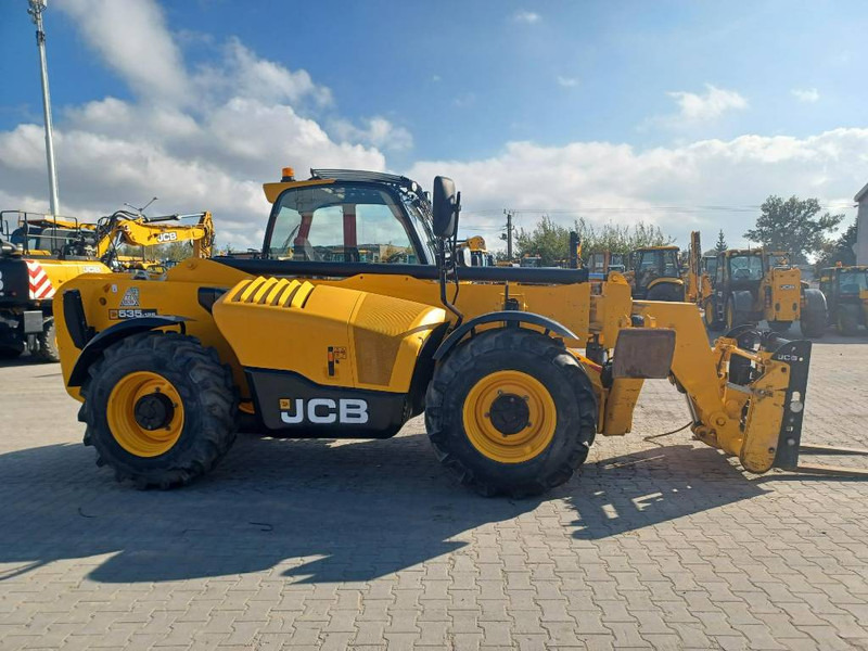 JCB 535-125 - Teleskopický manipulátor: obrázek 3 JCB 535-125 - Teleskopický manipulátor: obrázek 3