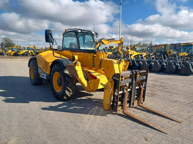 JCB 535-125 - Teleskopický manipulátor: obrázek 2 JCB 535-125 - Teleskopický manipulátor: obrázek 2