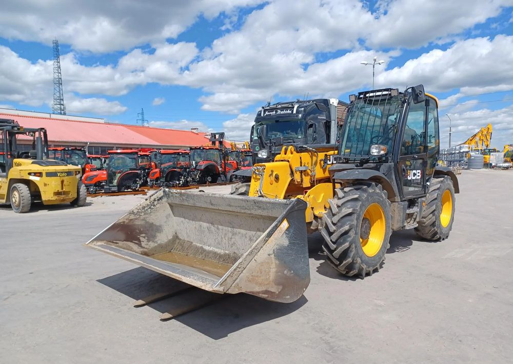 JCB 535-95 - Teleskopický manipulátor: obrázek 2 JCB 535-95 - Teleskopický manipulátor: obrázek 2
