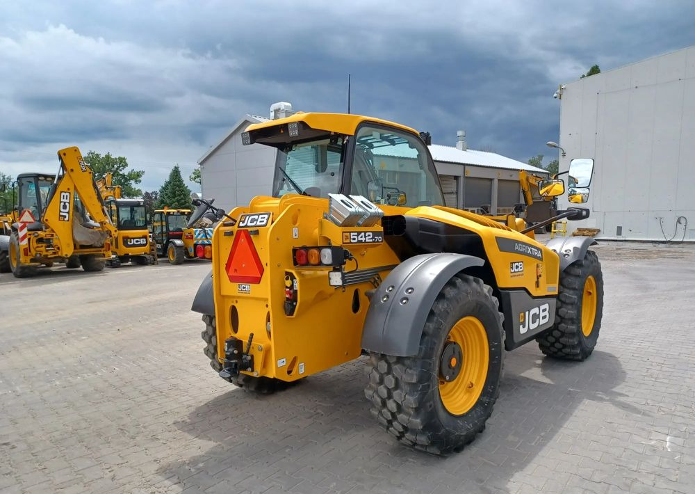 JCB 542-70 Agri Xtra - Teleskopický manipulátor: obrázek 5 JCB 542-70 Agri Xtra - Teleskopický manipulátor: obrázek 5