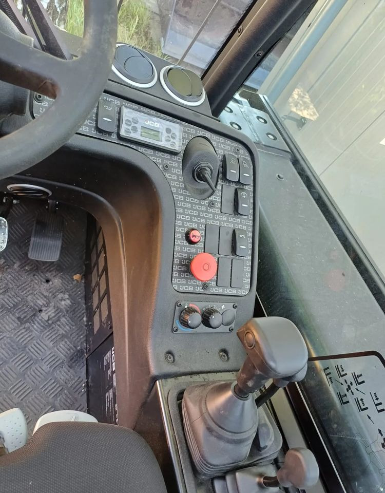 JCB TLT 30-17G - Plynový vysokozdvižný vozík, Teleskopický manipulátor: obrázek 5 JCB TLT 30-17G - Plynový vysokozdvižný vozík, Teleskopický manipulátor: obrázek 5