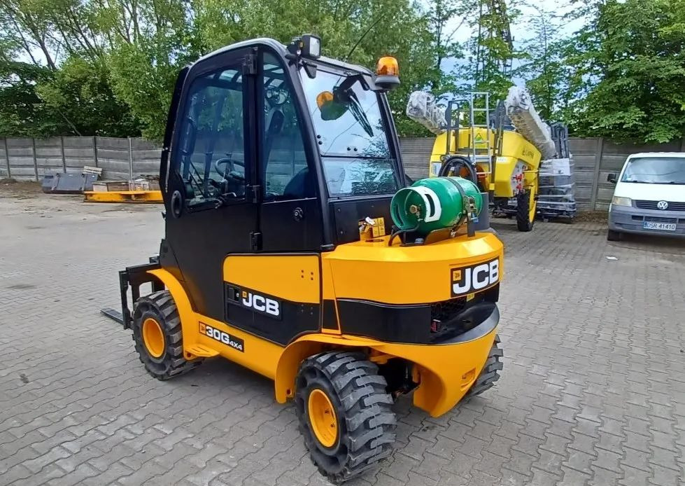 JCB TLT 30-20G 4x4 - Plynový vysokozdvižný vozík, Teleskopický manipulátor: obrázek 5 JCB TLT 30-20G 4x4 - Plynový vysokozdvižný vozík, Teleskopický manipulátor: obrázek 5