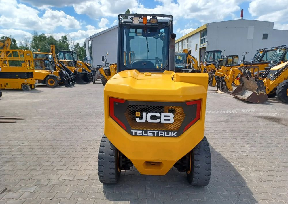 JCB TLT 35-26D - Dieselový vysokozdvižný vozík, Teleskopický manipulátor: obrázek 5 JCB TLT 35-26D - Dieselový vysokozdvižný vozík, Teleskopický manipulátor: obrázek 5