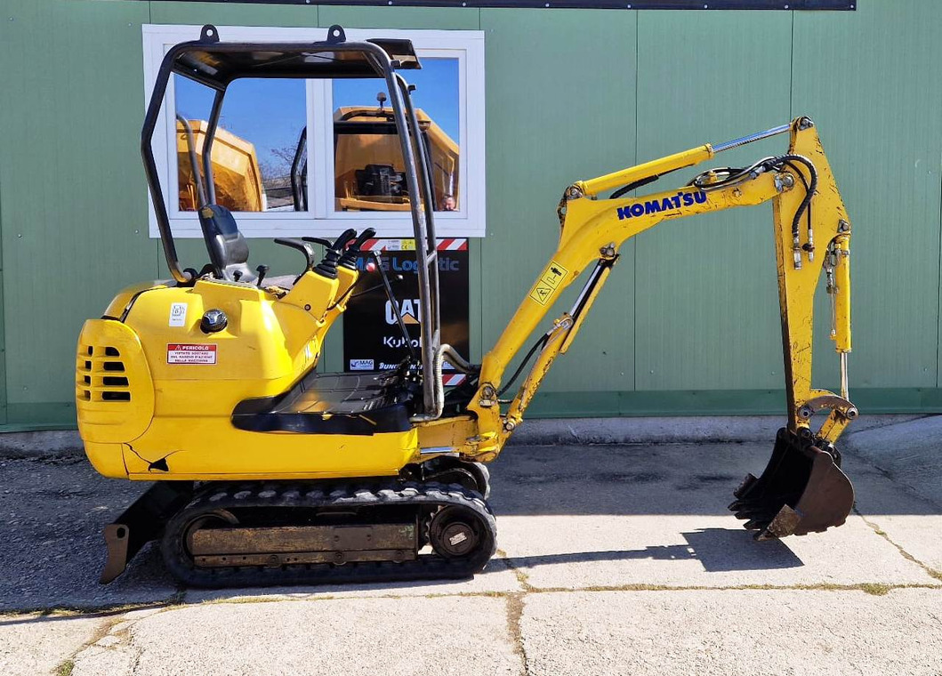 KOMATSU PC12R-8 - Mini rýpadlo: obrázek 2 KOMATSU PC12R-8 - Mini rýpadlo: obrázek 2