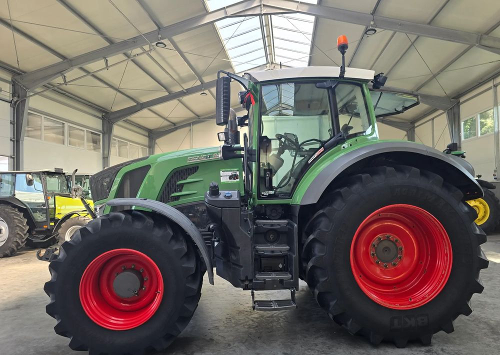 Fendt 828 S4 - Traktor: obrázek 3 Fendt 828 S4 - Traktor: obrázek 3