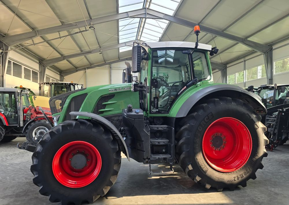 Fendt 828 S4 ProfiPlus - Traktor: obrázek 4 Fendt 828 S4 ProfiPlus - Traktor: obrázek 4