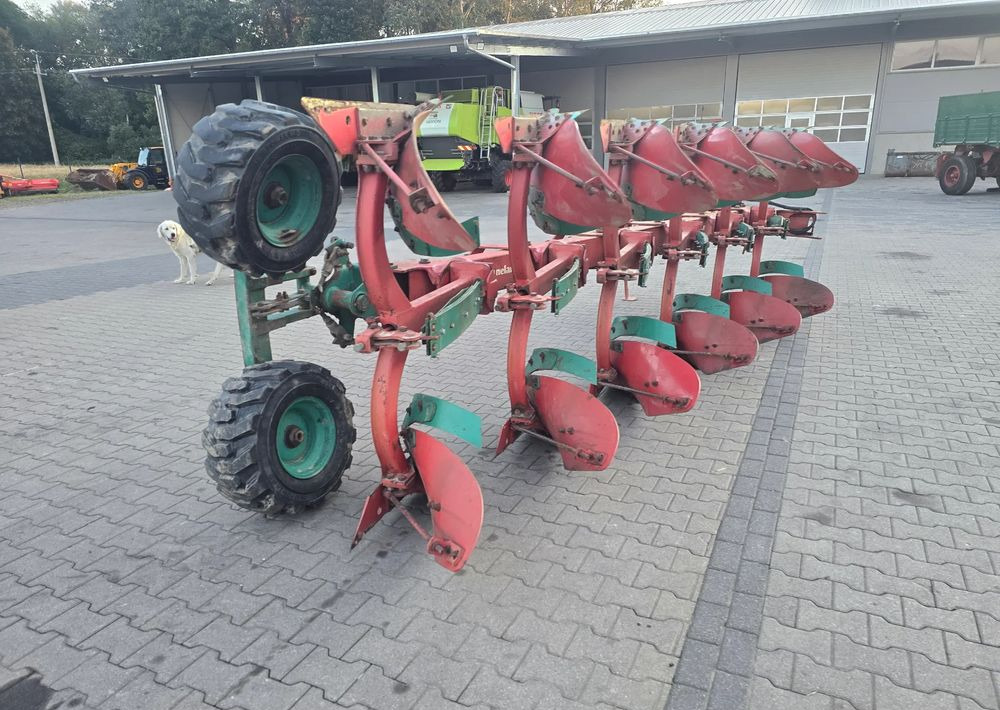 Kverneland EG 85 Vario - Pluh: obrázek 3 Kverneland EG 85 Vario - Pluh: obrázek 3
