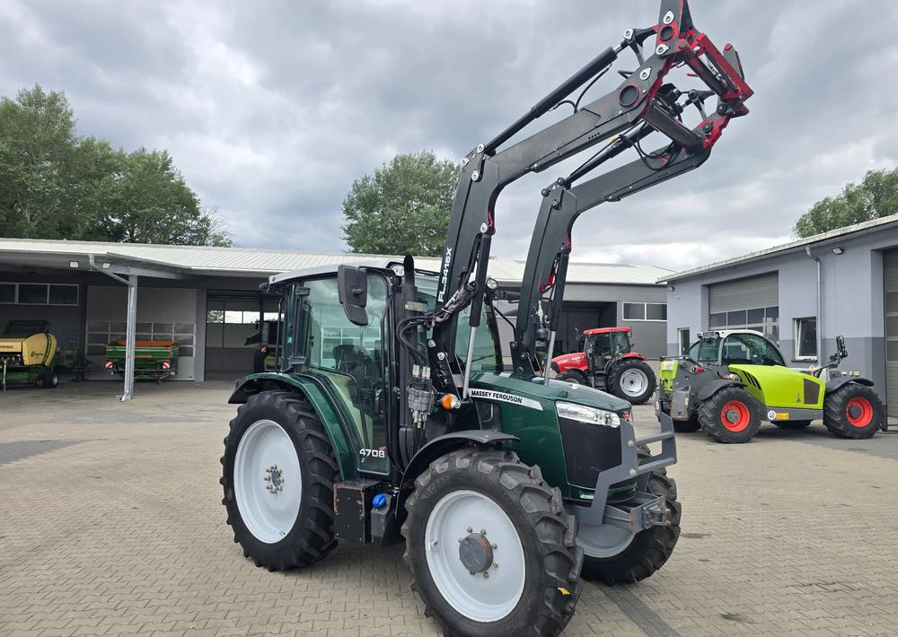 Massey Ferguson 4708 - Traktor: obrázek 3 Massey Ferguson 4708 - Traktor: obrázek 3
