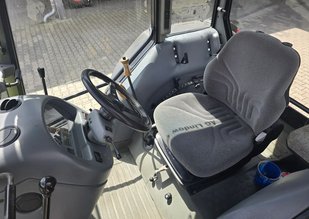 Traktor Valtra 800: obrázek 8