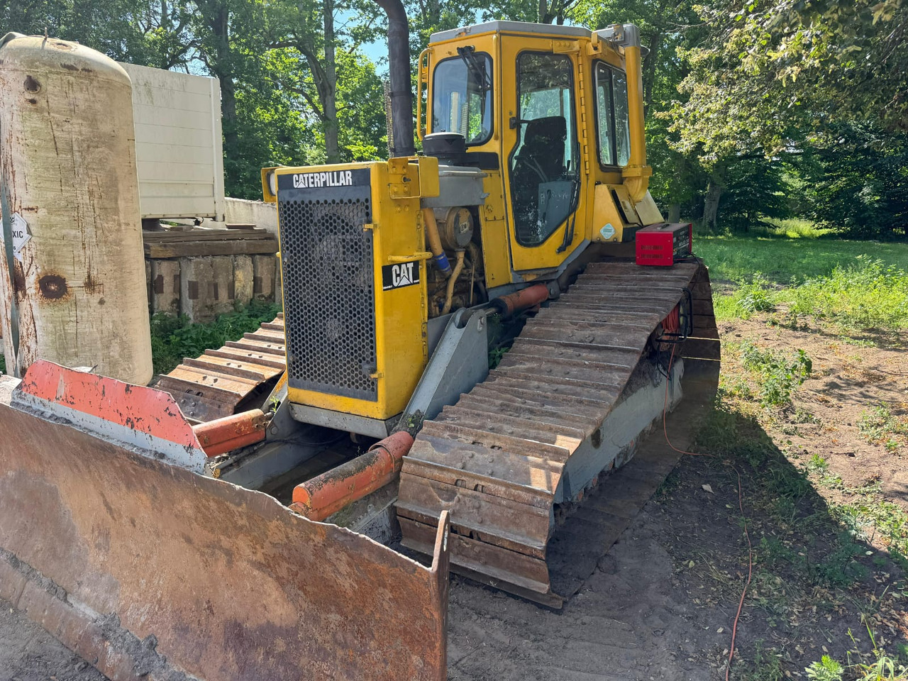 CATERPILLAR D4H LGP - Buldozer: obrázek 4 CATERPILLAR D4H LGP - Buldozer: obrázek 4
