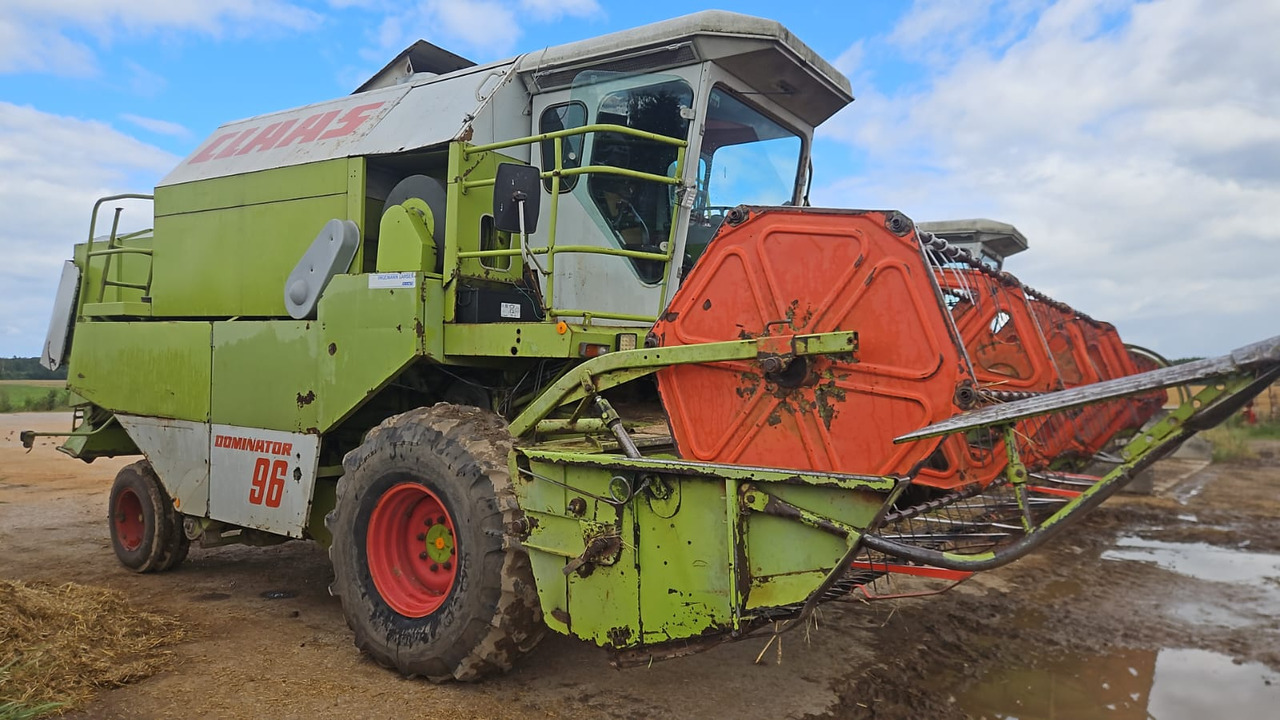 CLAAS Dominator 96 - Sklízecí mlátička: obrázek 2 CLAAS Dominator 96 - Sklízecí mlátička: obrázek 2