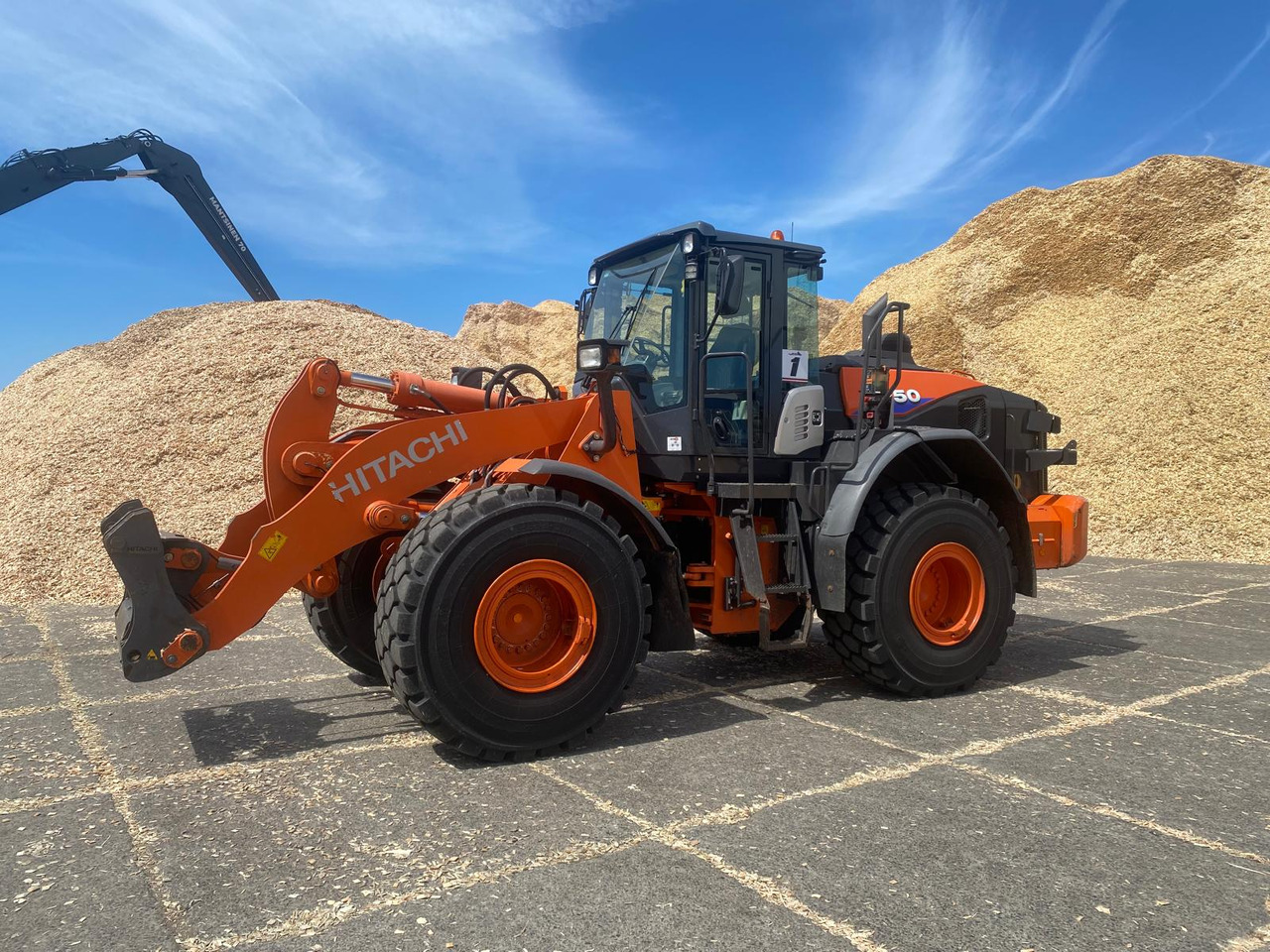 HITACHI ZW250-6 - Kolový nakladač: obrázek 1 HITACHI ZW250-6 - Kolový nakladač: obrázek 1