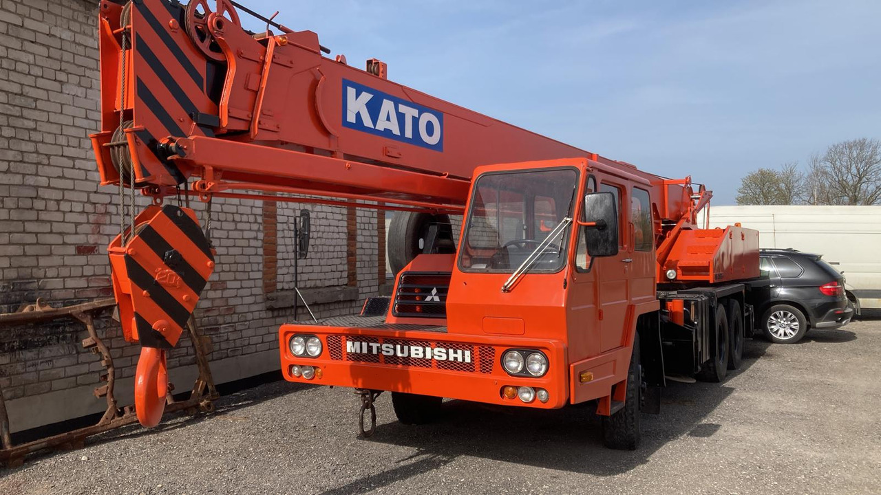 KATO NK200E - Autojeřáb: obrázek 1 KATO NK200E - Autojeřáb: obrázek 1