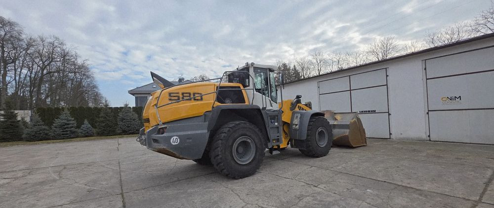 Liebherr 580 - Kolový nakladač: obrázek 2 Liebherr 580 - Kolový nakladač: obrázek 2