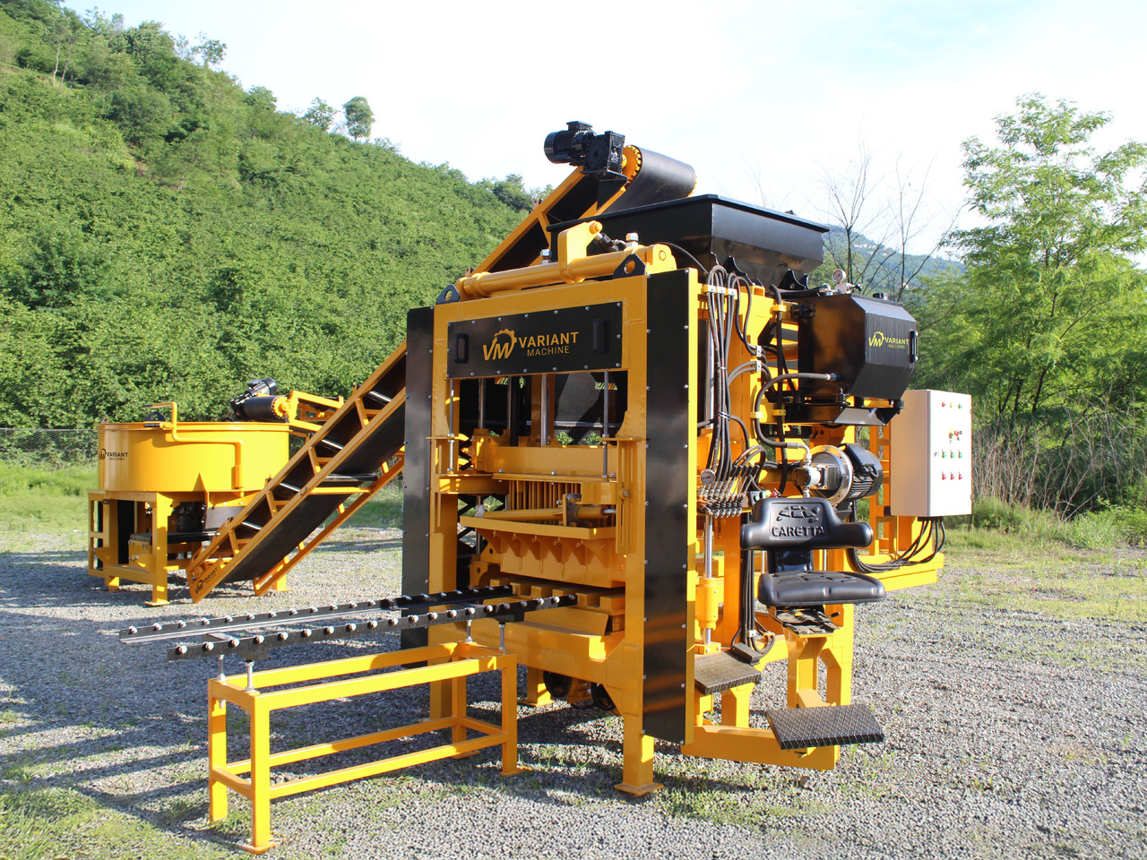 Block Macking Machine | 3.000 Concrete Block - 255 m² Paving Block | 30.000 USD - Vibrolis: obrázek 1 Block Macking Machine | 3.000 Concrete Block - 255 m² Paving Block | 30.000 USD - Vibrolis: obrázek 1