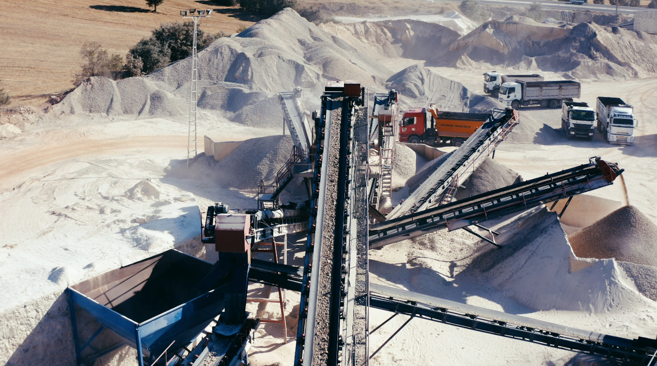 Crushing and Screening Plant | Ready in Stock - Drticí zařízení: obrázek 4 Crushing and Screening Plant | Ready in Stock - Drticí zařízení: obrázek 4