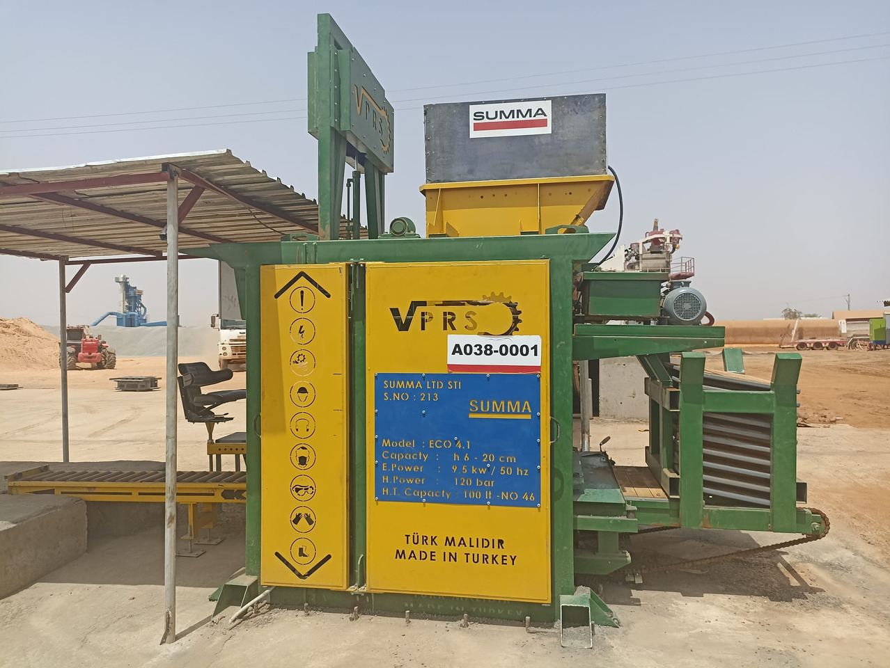 Economic Block Making Machine - Vibrolis: obrázek 3 Economic Block Making Machine - Vibrolis: obrázek 3