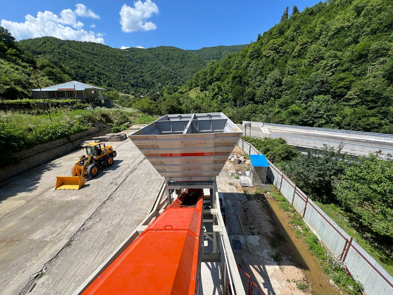 For Sale Mobile Concrete Plant 60 m³ - Betonárna: obrázek 4 For Sale Mobile Concrete Plant 60 m³ - Betonárna: obrázek 4