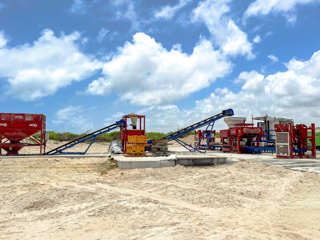 Fully Automatic Concrete Block Machine | PRS-1000 Bess Machine leasing Fully Automatic Concrete Block Machine | PRS-1000 Bess Machine: obrázek 6